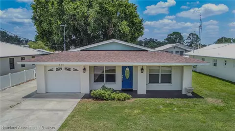 956 Shamrock Dr, Sebring, FL 33875