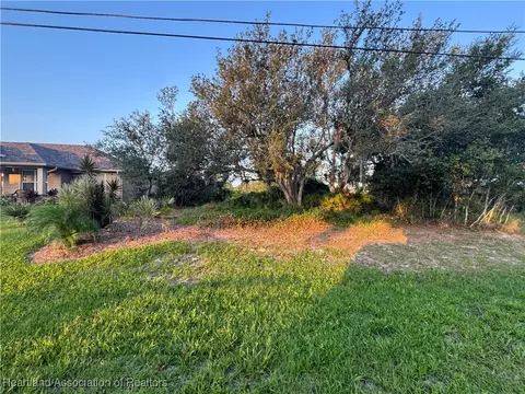 2015 Clam Dr, Sebring, FL 33870 photo 2
