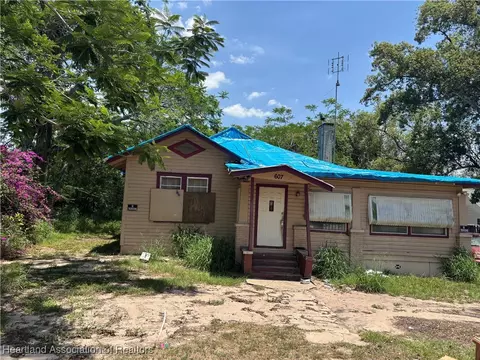 607 S Willow Ave, Avon Park, FL 33825