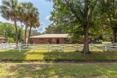 1900 N Riverdale Rd, Avon Park, FL 33825