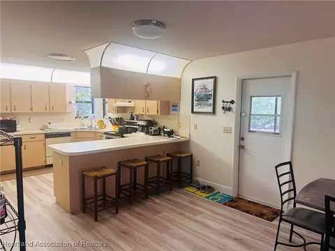 2430 Gresham St, Sebring, FL 33875 photo 5