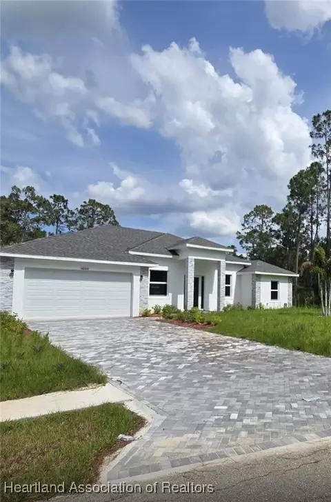 4530 Garden Ave, Sebring, FL 33875
