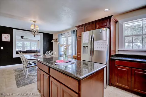 Kitchen - 1660 E Main St, Bartow, FL 33830 photo 5 of 6
