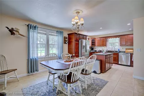 Dining - 1660 E Main St, Bartow, FL 33830 photo 1 of 2