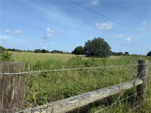 63 Joyner Rd, Venus, FL 33960 photo 4