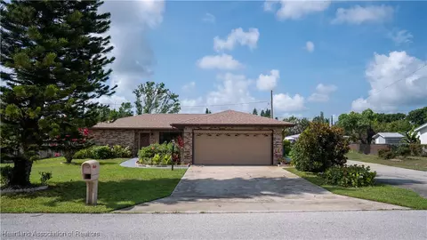 302 Whatley Blvd, Sebring, FL 33870