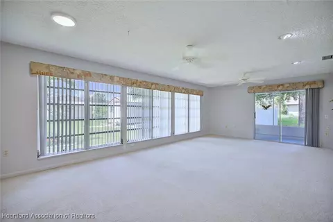 210 Eagle Ave, Sebring, FL 33870 photo 11