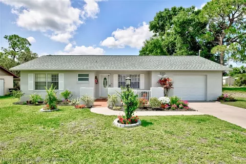 210 Eagle Ave, Sebring, FL 33870