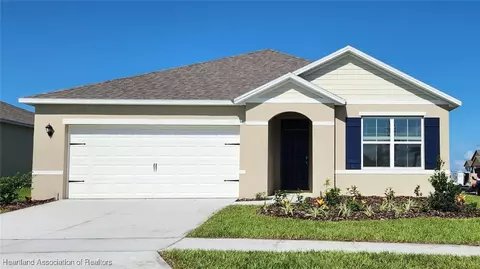 6824 Coconut Grove Dr, Sebring, FL 33872