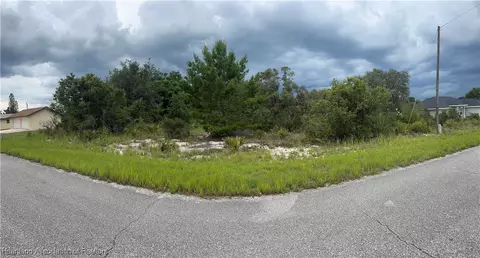 2215 N Larramore Rd, Avon Park, FL 33825