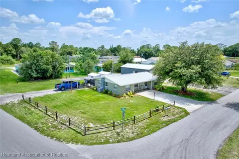 239 Tulip Dr, Lake Placid, FL 33852
