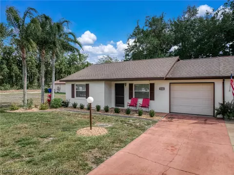 107 Jasmine St, Lake Placid, FL 33852