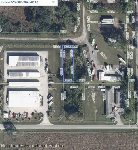120 Putney Ave NW, Lake Placid, FL 33852