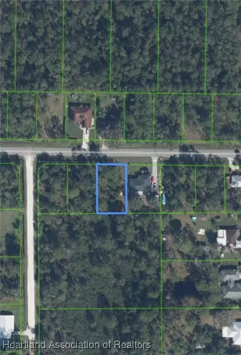 1211 Woodbury Ave, Sebring, FL 33875