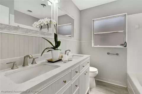Bath - 107 Spring Garden Rd, Sebring, FL 33870 photo 1 of 2