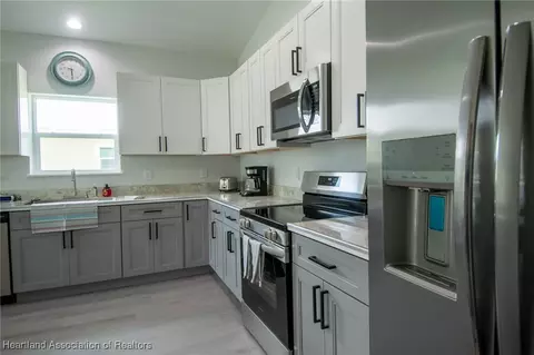 6427 Okinawa Ave, Sebring, FL 33876 photo 8