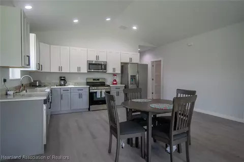6427 Okinawa Ave, Sebring, FL 33876 photo 11