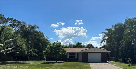 304 Serenade Dr, Lake Placid, FL 33852