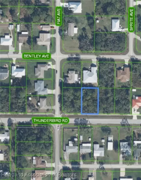 3118 Thunderbird Rd, Sebring, FL 33872 photo 1