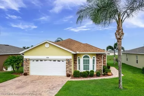 Exterior - 1624 Marble St, Sebring, FL 33870 photo 2 of 11