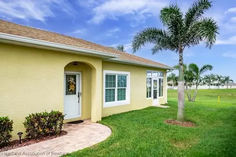 Exterior - 1624 Marble St, Sebring, FL 33870 photo 5 of 11