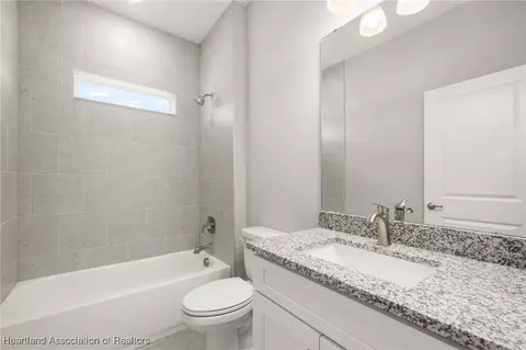 Bath - 5289 Pebble Beach Dr, Sebring, FL 33872 photo 8 of 8