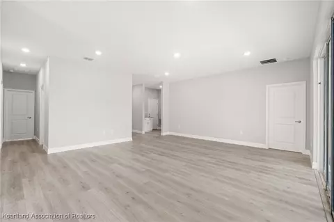Living - 5289 Pebble Beach Dr, Sebring, FL 33872 photo 3 of 3