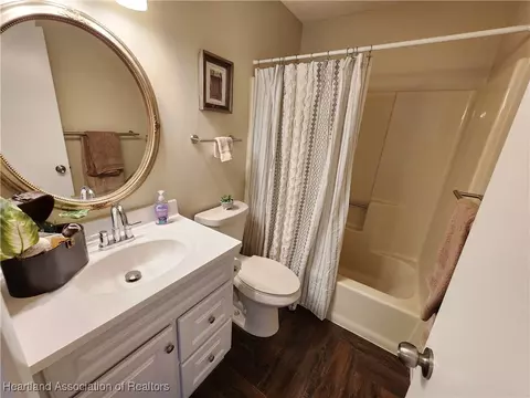Bath - 4101 Elson Ave, Sebring, FL 33875 photo 1 of 3