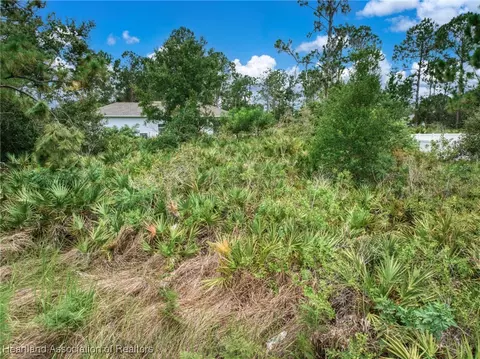 6939 Mexican Hat Dr, Sebring, FL 33872 photo 4
