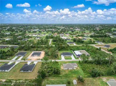 6939 Mexican Hat Dr, Sebring, FL 33872 photo 13
