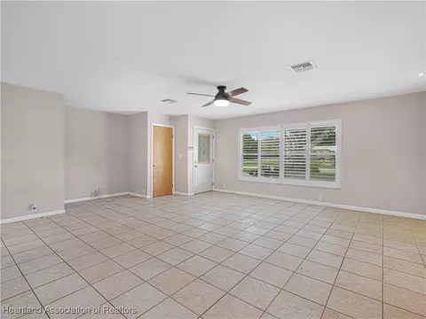 Living - 2410 Sunset Dr, Sebring, FL 33870 photo 2 of 2
