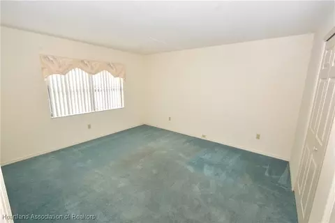 Bedroom - 2936 Sugar Pine Cir, Sebring, FL 33872 photo 3 of 4