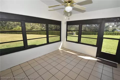Exterior - 2936 Sugar Pine Cir, Sebring, FL 33872 photo 2 of 4