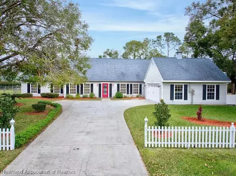 3107 Divot Rd, Sebring, FL 33872 photo 2
