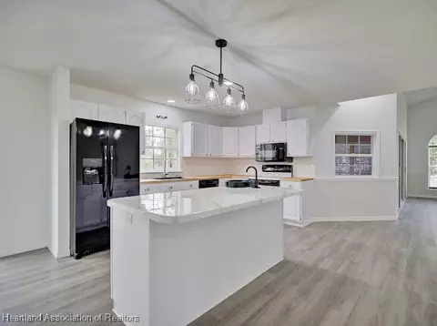 3107 Divot Rd, Sebring, FL 33872 photo 14