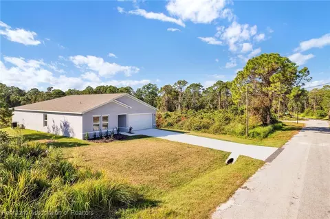 Other - 8035 Yumuri St, Sebring, FL 33872 photo 4 of 10
