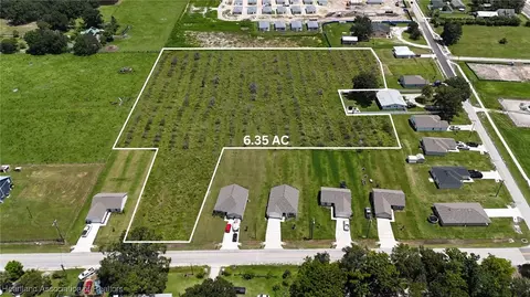 Doc Coil Road, Bowling Green, FL 33834