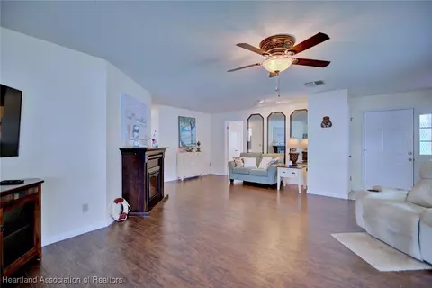 2407 Par Rd, Sebring, FL 33872 photo 5