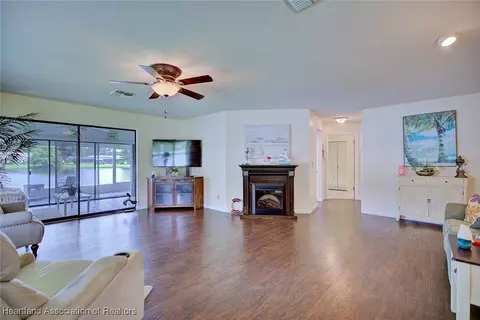 2407 Par Rd, Sebring, FL 33872 photo 2
