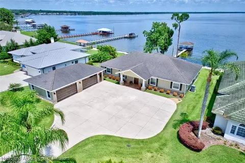 343 Catfish Creek Rd, Lake Placid, FL 33852