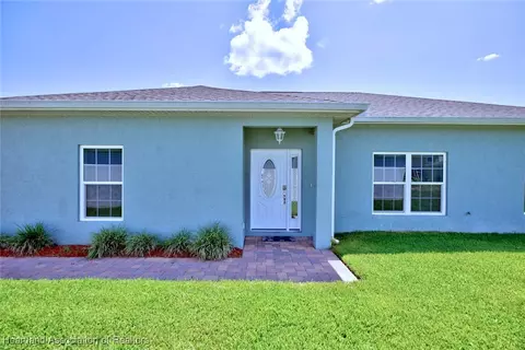 1617 Marble St, Sebring, FL 33870 photo 3