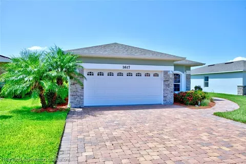 1617 Marble St, Sebring, FL 33870 photo 2