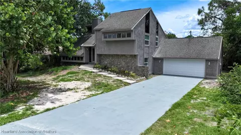 4608 Lake Haven Blvd, Sebring, FL 33875