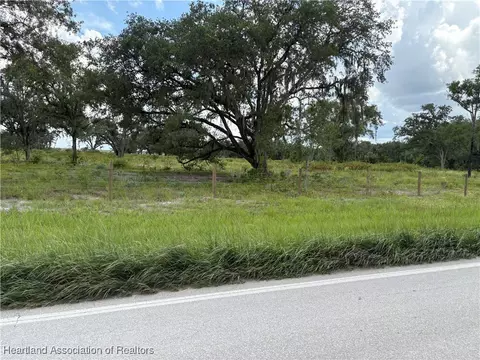 900 County Road 731, Venus, FL 33960