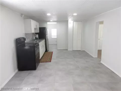 17 Recreation Dr, Venus, FL 33960 photo 10