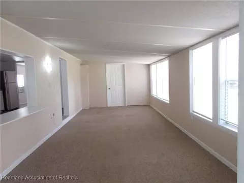 17 Recreation Dr, Venus, FL 33960 photo 5
