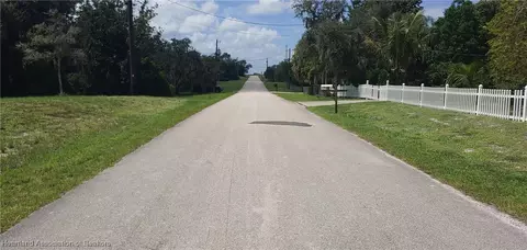 17 Recreation Dr, Venus, FL 33960 photo 25