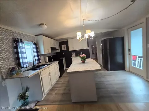 1004 Hammock Rd Apt 91 Rd, Sebring, FL 33870 photo 4
