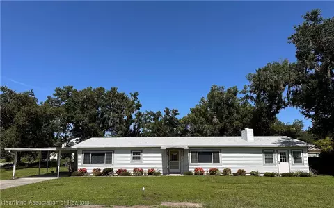 915 N 7th Ave, Wauchula, FL 33873