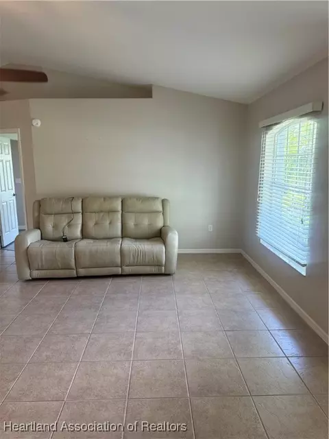 5200 Diamond Dr, Sebring, FL 33875 photo 4